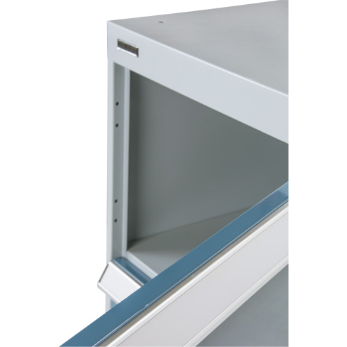 &eacute;tabli &agrave; deux portes sur pi&eacute;destal, 28" h x 18" l x 21" p Oxford Builders Supplies Inc