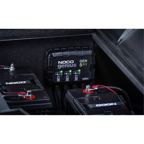 Genius&reg; Gen5X3 3-Bank, 15-Amp On-Board Battery Charger Oxford Builders Supplies Inc