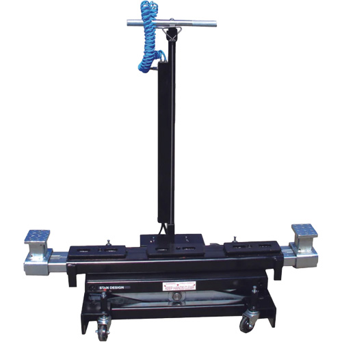 Cric de levage dextr&eacute;mit&eacute; par pare-chocs, Capacit&eacute; de 13 tonne(s), 36" h Oxford Builders Supplies Inc