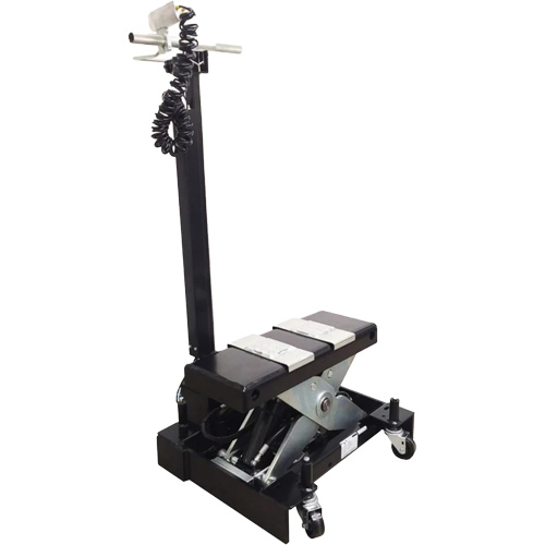 Cric de service de plancher &agrave; profil bas, 12 tonne(s) Capacit&eacute;, 7-1/2" Abaiss&eacute;e, 15" &eacute;lev&eacute;e, Air comprim&eacute;/hydraulique Oxford Builders Supplies Inc