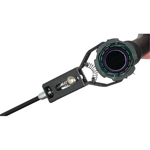 Pince pour raccords &agrave; bouton avec c&acirc;ble de 23 po Oxford Builders Supplies Inc