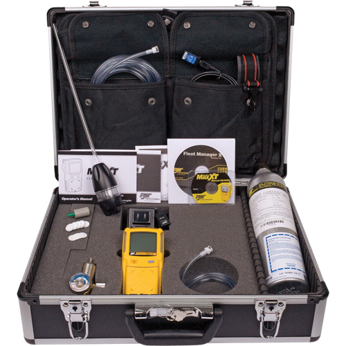 D&eacute;tecteurs multi-gaz XT II BW - Trousse standard pour espace clos, 4 Gaz, CO/H2S/LIE/O2 Oxford Builders Supplies Inc