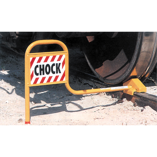 Cales pour wagons ferroviaires, Rail expos&eacute; Oxford Builders Supplies Inc