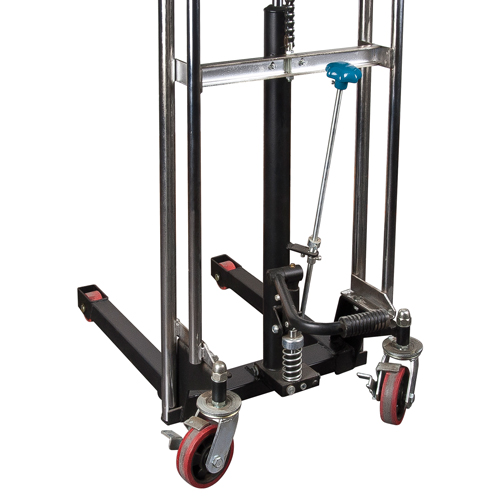 Gerbeur hydraulique &agrave; plateforme, M&eacute;canisme Pompe au pied, Capacit&eacute; de 880 lb, Levage max de 60" Oxford Builders Supplies Inc