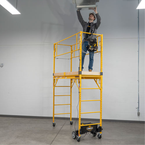 Syst&egrave;me de motorisation pour &eacute;chafaudage Climb-N-Go Oxford Builders Supplies Inc