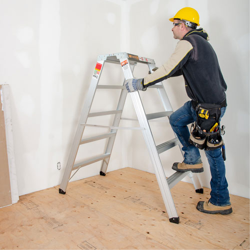 Poste de travail chevalet de sciage portatif, Cadre Aluminium, 12-1/4" p x 56" h Oxford Builders Supplies Inc