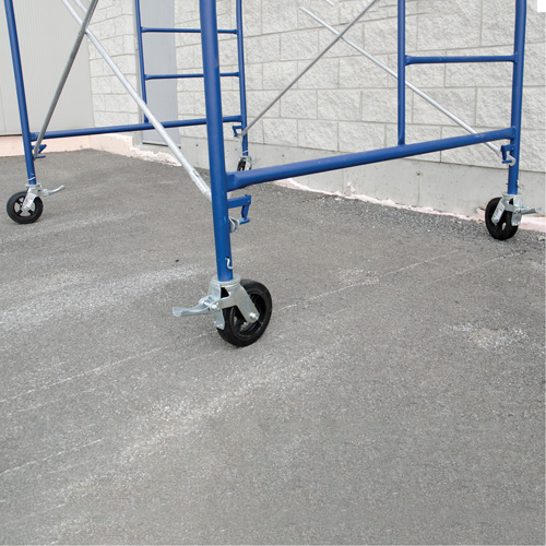 Tour d'&eacute;chafaudage compl&egrave;te avec roulettes, 69-1/2" p x 178" h Oxford Builders Supplies Inc