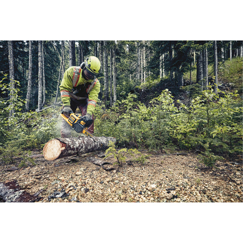 Flexvolt&reg; Cordless Chainsaw, 16", Battery Powered, 60 V Oxford Builders Supplies Inc