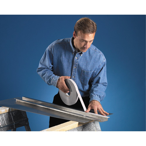 3939 Duct Tape, 9 mils, Silver, 48 mm (2") x 55 m (180') Oxford Builders Supplies Inc