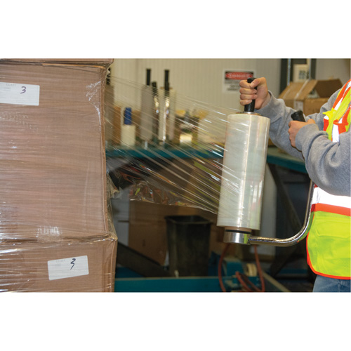 Film &eacute;tirable, Coul&eacute;, Calibre 50 (13 microm&egrave;tres), 14" x 1500' Oxford Builders Supplies Inc