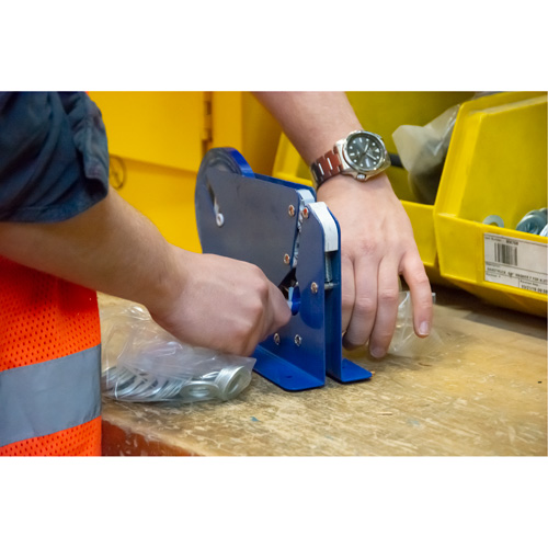 Machines robustes pour fermer les sacs Oxford Builders Supplies Inc