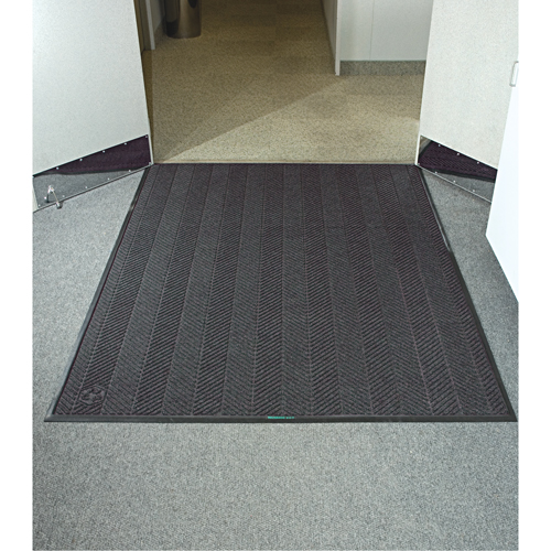 Waterhog&reg; Eco Elite Matting, Wiper/Scraper, 4' x 6' x 3/8", Grey Ash Oxford Builders Supplies Inc