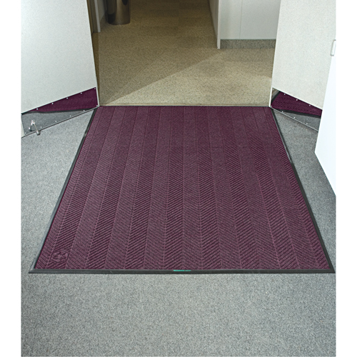 Waterhog&reg; Eco Elite Matting, Wiper/Scraper, 4' x 6' x 3/8", Maroon Oxford Builders Supplies Inc