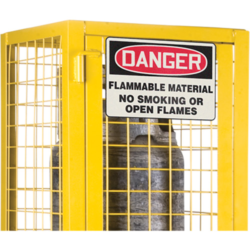 Armoire de s&eacute;curit&eacute; pour cylindres de gaz conforme aux normes de la CSA, nbre de bouteilles: 2, 17" , 17" , 69" , Jaune Oxford Builders Supplies Inc