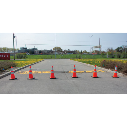 Traffic Cone, 28", Orange, 4" & 6" Reflective Collar(s) Oxford Builders Supplies Inc