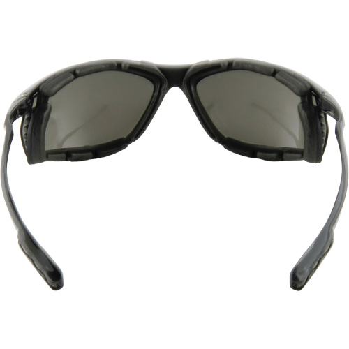 Lunettes de s&eacute;curit&eacute; avec joint en mousse Virtua, Lentille Grise/fum&eacute;e, Antibu&eacute;e, ANSI Z87+/R&eacute;pond ou surpasse la norme CSA Z94.3 Oxford Builders Supplies Inc