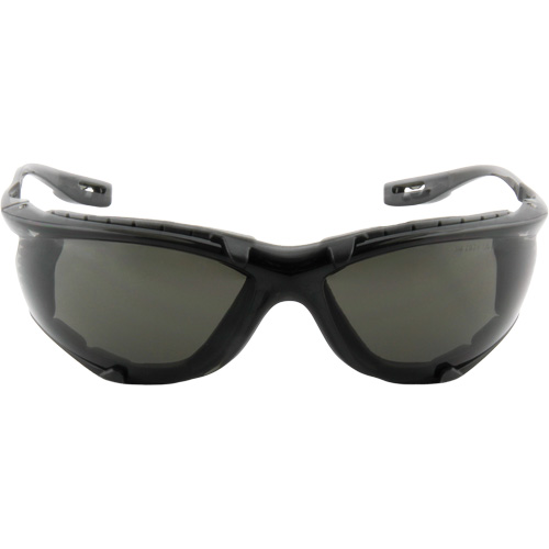 Lunettes de s&eacute;curit&eacute; avec joint en mousse Virtua, Lentille Grise/fum&eacute;e, Antibu&eacute;e, ANSI Z87+/R&eacute;pond ou surpasse la norme CSA Z94.3 Oxford Builders Supplies Inc