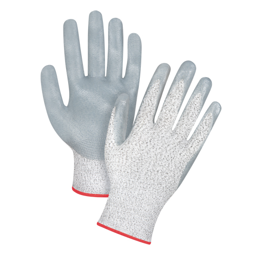 Gants haute performance r&eacute;sistants &agrave; la coupe, Taille Petit/7, Calibre 13, Rev&ecirc;tement Nitrile, Enveloppe en PEHP, ANSI/ISEA 105 niveau 4/EN 388 niveau 5 Oxford Builders Supplies Inc