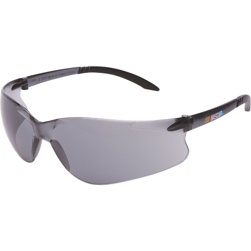 Lunettes de s&eacute;curit&eacute; Veratti GT, Lentille Grise/fum&eacute;e, Anti-&eacute;gratignures, ANSI Z87+/R&eacute;pond ou surpasse la norme CSA Z94.3 Oxford Builders Supplies Inc