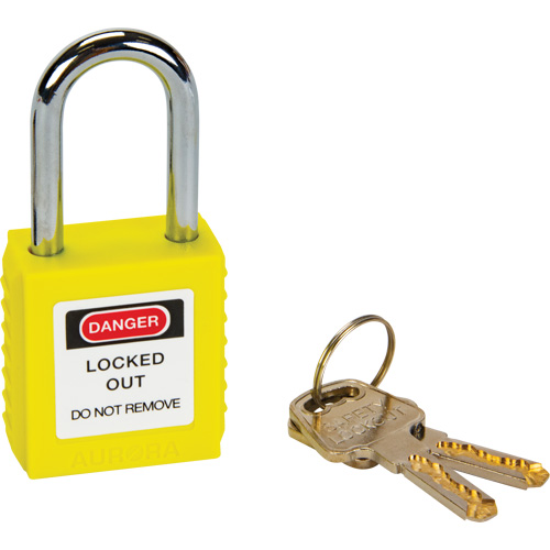 Verrouillage pour les consignations, Cadenas de s&eacute;curit&eacute;, Cl&eacute;s diff&eacute;rentes, Thermoplastique, Largeur de 1-1/2" Oxford Builders Supplies Inc