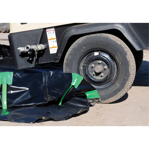 Ultra-Containment Berm&reg;, 179 US gal. Capacity, 4' W x 6' L x 12" H, Stake Wall Oxford Builders Supplies Inc