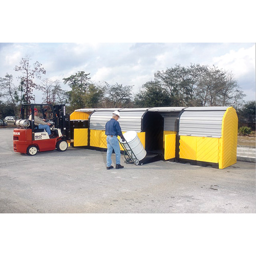 P20 Plus Ultra-Hard Top Spill Pallets&reg; with Drain, 312" L x 79" W x 62" H, 9000 lbs. Load Capacity Oxford Builders Supplies Inc