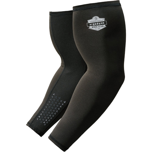 Manchons de refroidissement Chill-Its 6691 avec zones de pr&eacute;hension pour la manutention, moyen, Noir Oxford Builders Supplies Inc