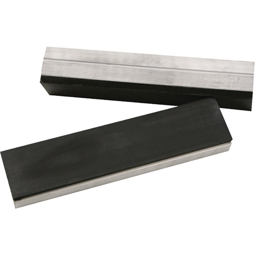 Accessoires pour &eacute;taux - Prot&egrave;ge-m&acirc;choires Magnefix &agrave; surface caoutchout&eacute;e Oxford Builders Supplies Inc