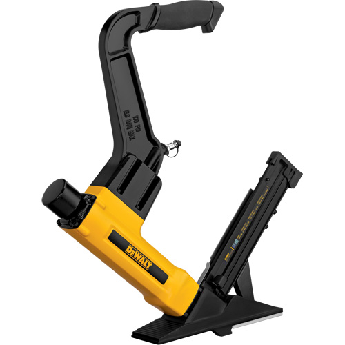 Outil 2 en 1 pour rev&ecirc;tement de sol Oxford Builders Supplies Inc