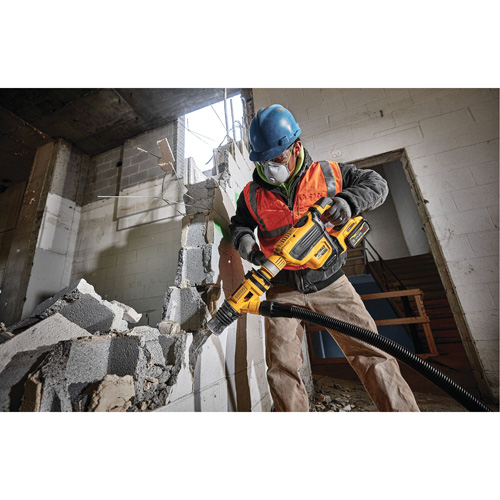 Extracteur de poussi&egrave;re pour ciselage au marteau de d&eacute;molition Oxford Builders Supplies Inc