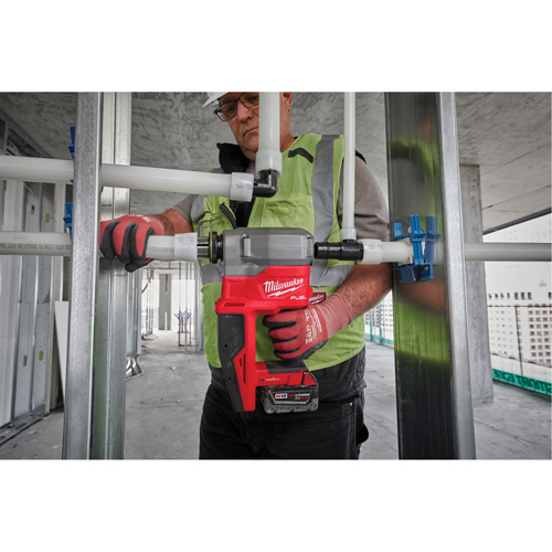 M18 Fuel ProPEX&reg; Cordless Expander Kit with One-Key Oxford Builders Supplies Inc