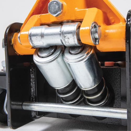 Cric &agrave; planchers pour usage intensif, 3 tonne(s) Capacit&eacute;, 5-1/4" Abaiss&eacute;e, 18-1/4" &eacute;lev&eacute;e, Hydraulique &agrave; main Oxford Builders Supplies Inc