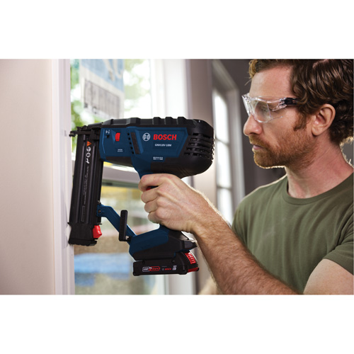 Brushless 18-Gauge Brad Nailer Kit with Standard Power Battery, 18 V, Lithium-Ion Oxford Builders Supplies Inc