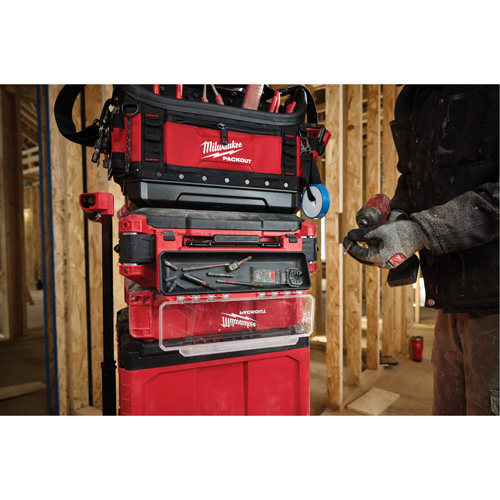 Accessoire &agrave; bac magn&eacute;tique pour boîte &agrave; outils PACKOUT Oxford Builders Supplies Inc