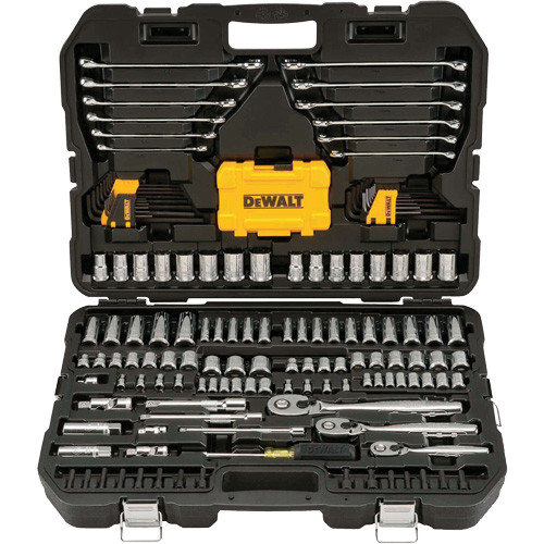 Ensemble d'outils pour m&eacute;canicien Oxford Builders Supplies Inc