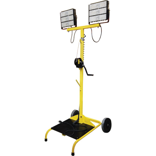 Chariot &agrave; lampe Beacon978 avec treuil, DEL, 150 W, 22500 lumens, Boîtier en Aluminium Oxford Builders Supplies Inc