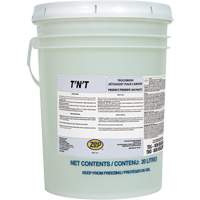 Produit nettoyant pour camion et remorque TNT, 20 L, Seau Oxford Builders Supplies Inc