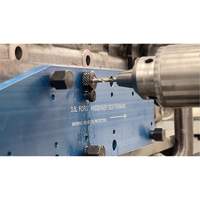 Gabarit de perçage pour installation sur collecteur pour Ford 3,5 L Ecoboost Oxford Builders Supplies Inc