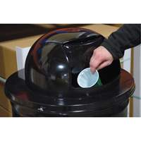 Couvercle pour baril &agrave; d&eacute;chets, Couvercle bomb&eacute;, M&eacute;tal, Convient aux contenants 23-1/2" dia. Oxford Builders Supplies Inc