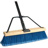Balai-brosse &agrave; manche renforc&eacute; Ryno, 36", Fin, Soies PVC Oxford Builders Supplies Inc