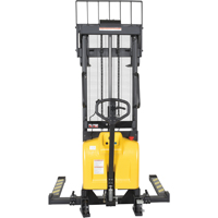 Gerbeur pour chariot &eacute;l&eacute;vateur, Fonctionnement &eacute;lectrique, Capacit&eacute; 2000 lb, Lev&eacute;e max 63" Oxford Builders Supplies Inc