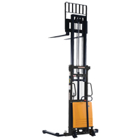 Gerbeur pour chariot &eacute;l&eacute;vateur, Fonctionnement &eacute;lectrique, Capacit&eacute; 2000 lb, Lev&eacute;e max 118" Oxford Builders Supplies Inc