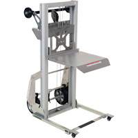 Appareil de levage portatif en aluminium, M&eacute;canisme Pompe au pied, Capacit&eacute; de 200 lb, Levage max de 61" Oxford Builders Supplies Inc