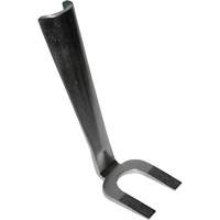 Outil pour l'extraction des roulettes de socle roulant pour r&eacute;cipient alimentaire Oxford Builders Supplies Inc