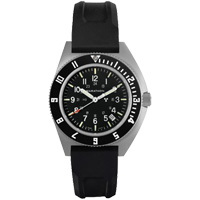 Montre Steel Navigator avec date sur ensemble bracelet en caoutchouc noir de trois morceaux, Num&eacute;rique, &agrave; piles, 41 mm, Noir Oxford Builders Supplies Inc