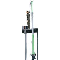 Poteau de protection contre les chutes portatif Advanced Oxford Builders Supplies Inc