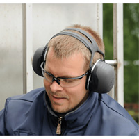 Peltor Electrically Insulated Earmuffs, Cap Mount, 31 NRR dB Oxford Builders Supplies Inc
