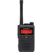 Radio portative de s&eacute;rie EVX-S24, Bande UHF, 256 canaux, Port&eacute;e 200 000 pi² Oxford Builders Supplies Inc