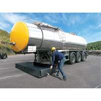 Ultra-Tanker Berm, 374 US gal. Capacity, 5' W x 10' L x 12" H, Foam Wall Oxford Builders Supplies Inc