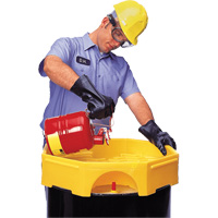 Bung Access Ultra-Drum Funnel avec bec verseur Oxford Builders Supplies Inc